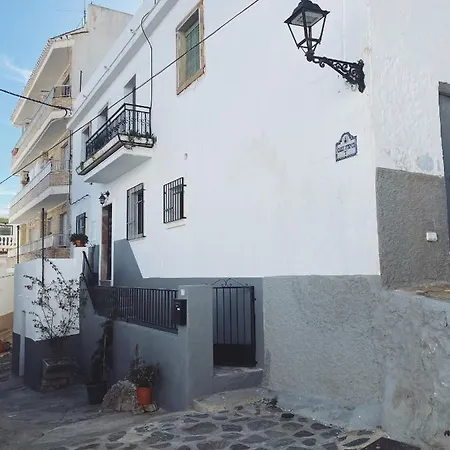 Penzion Tres Hermanas Salobreña
